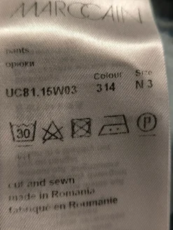 Hosenanzug                            Größe                38