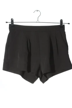 Hot Pants                            Größe                36