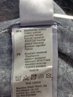 Jeanshemd                            Größe                36