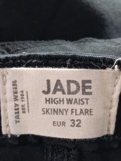 Jeansschlaghose Größe 32