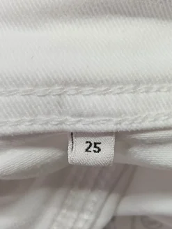 Jeansshorts Größe 34