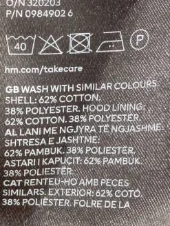 Kapuzenjacke Größe 36