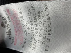 Kapuzensweatshirt                            Größe                38