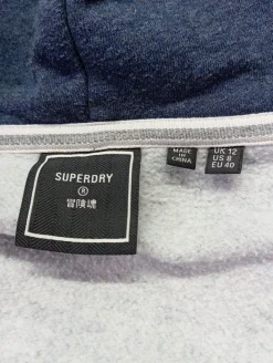 Kapuzensweatshirt                            Größe                40