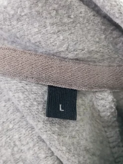 Kapuzensweatshirt                            Größe                40