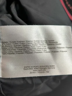 Klassischer Blazer                            Größe                34