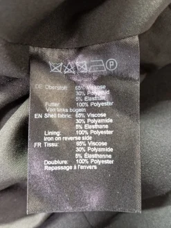 Klassischer Blazer                            Größe                34