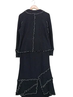 Kostüm                            Größe                40