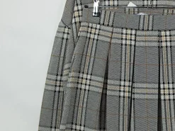 Kostüm                            Größe                38