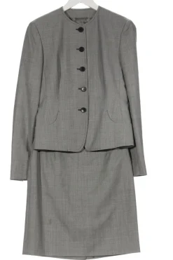 Kostüm                            Größe                36