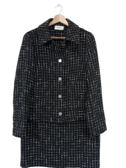 Kostüm                            Größe                38