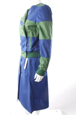 Kostüm                            Größe                36