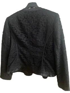 Kostüm                            Größe                40