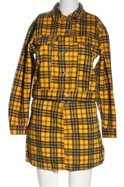 Kostüm                            Größe                36