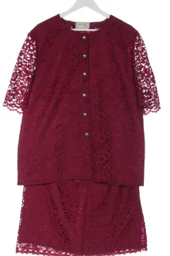 Kostüm                            Größe                44