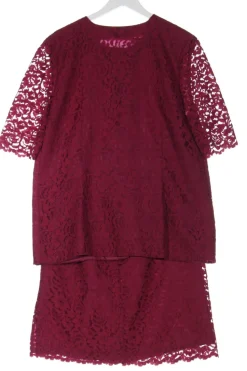 Kostüm                            Größe                44