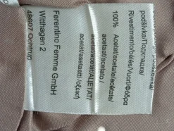 Kunstfellmantel                            Größe                38