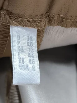 Kunstlederhose                            Größe                38