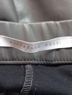 Kunstlederhose                            Größe                38