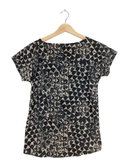 Kurzarm-Bluse                            Größe                32