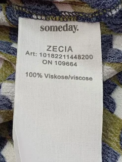 Kurzarm-Bluse Größe 36