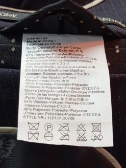 Kurz-Blazer Größe 38