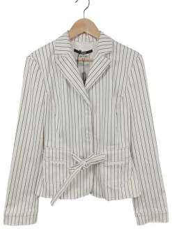 Kurz-Blazer                            Größe                32