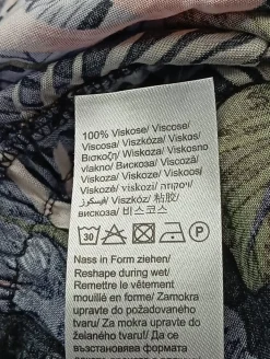 Kurzer Jumpsuit Größe 38