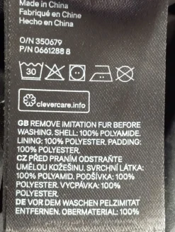 Kurzjacke                            Größe                32