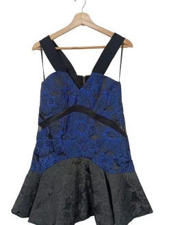 Minikleid                            Größe                32