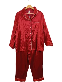 Pyjama                            Größe                48