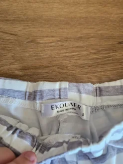 Pyjama                            Größe                36