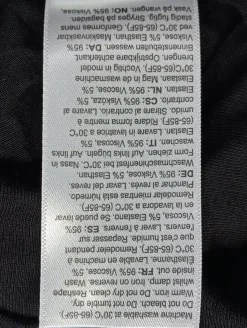 Pyjama                            Größe                42