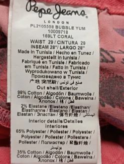 Röhrenhose                            Größe                38