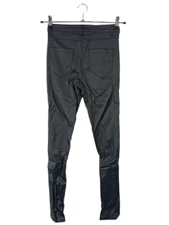 Röhrenhose                            Größe                38