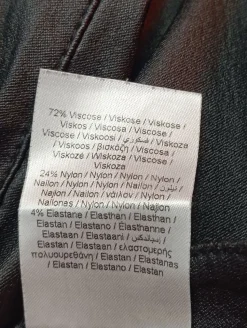 Röhrenhose                            Größe                38