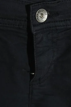 Röhrenjeans Größe 36