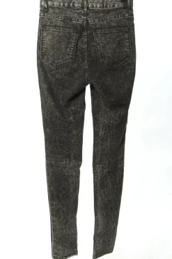 Röhrenjeans                            Größe                34