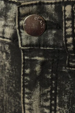 Röhrenjeans                            Größe                34