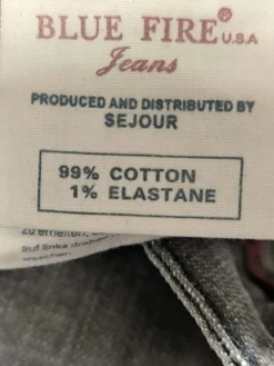 Röhrenjeans                            Größe                40