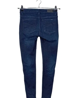 Röhrenjeans                            Größe                36