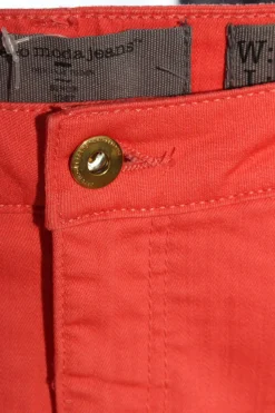 Röhrenjeans                            Größe                40