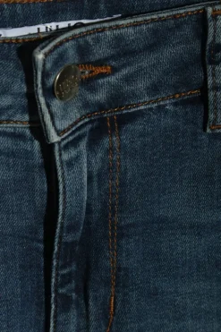 Röhrenjeans Größe 38