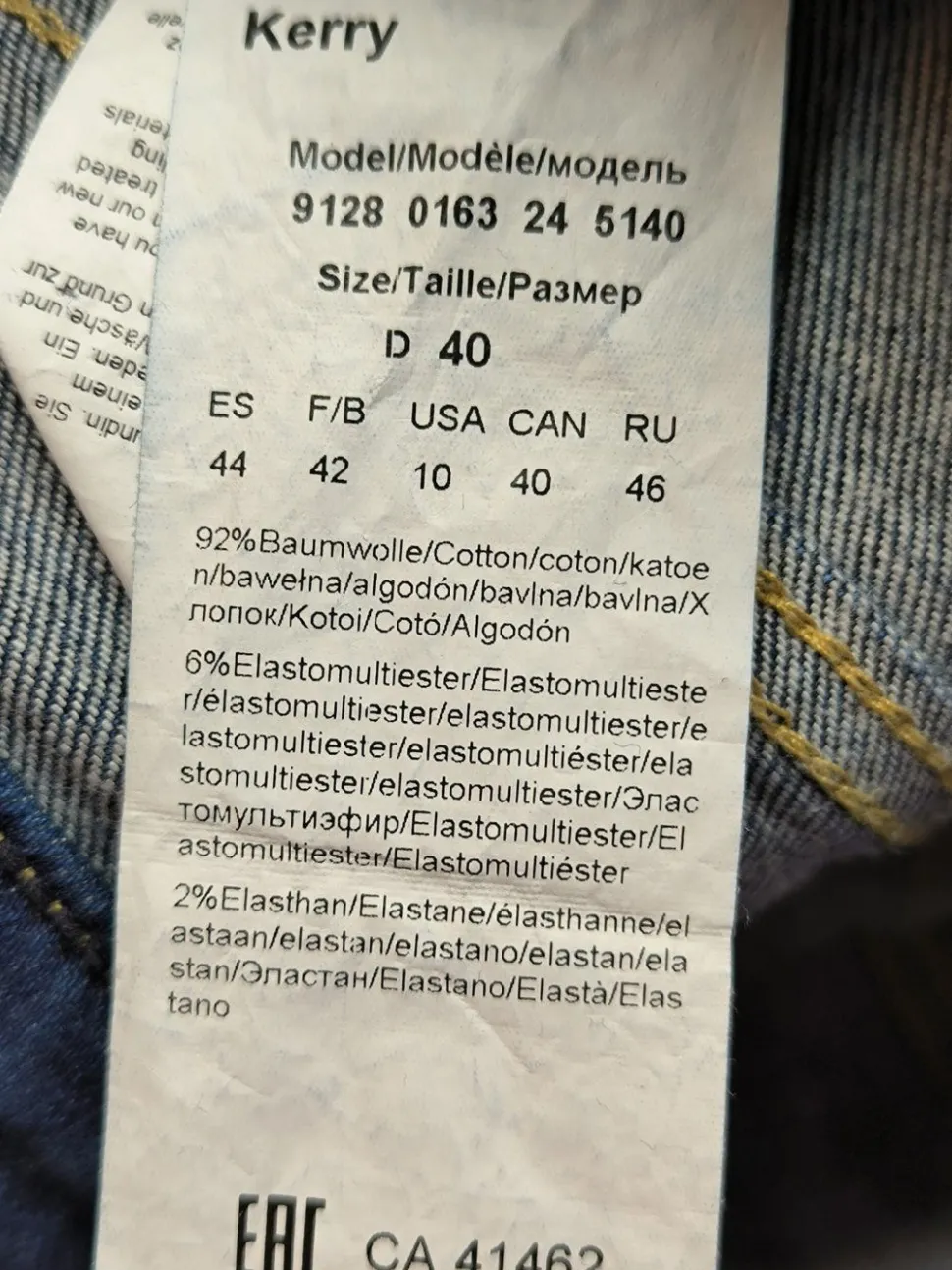 Röhrenjeans Größe 40