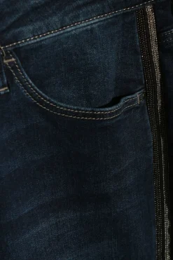 Röhrenjeans                            Größe                38