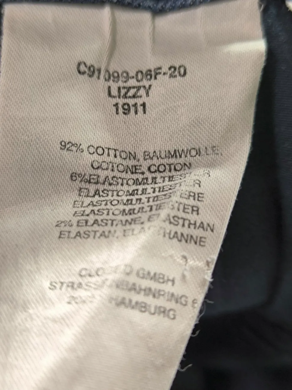 Röhrenjeans Größe 34