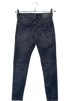 Röhrenjeans                            Größe                38