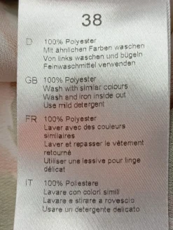 Schlupf-Bluse                            Größe                38