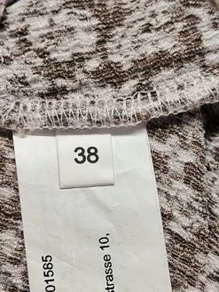 Schlupf-Bluse                            Größe                38