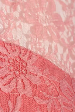 Spitzenkleid                            Größe                36